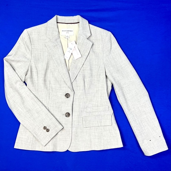 Banana Republic Jackets & Blazers - NWT🤩 |•BANANA REPUBLIC•| Tan Double Button Blazer